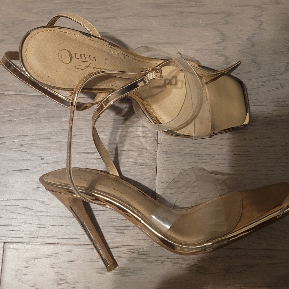 Shoes - Picture 2 of 6